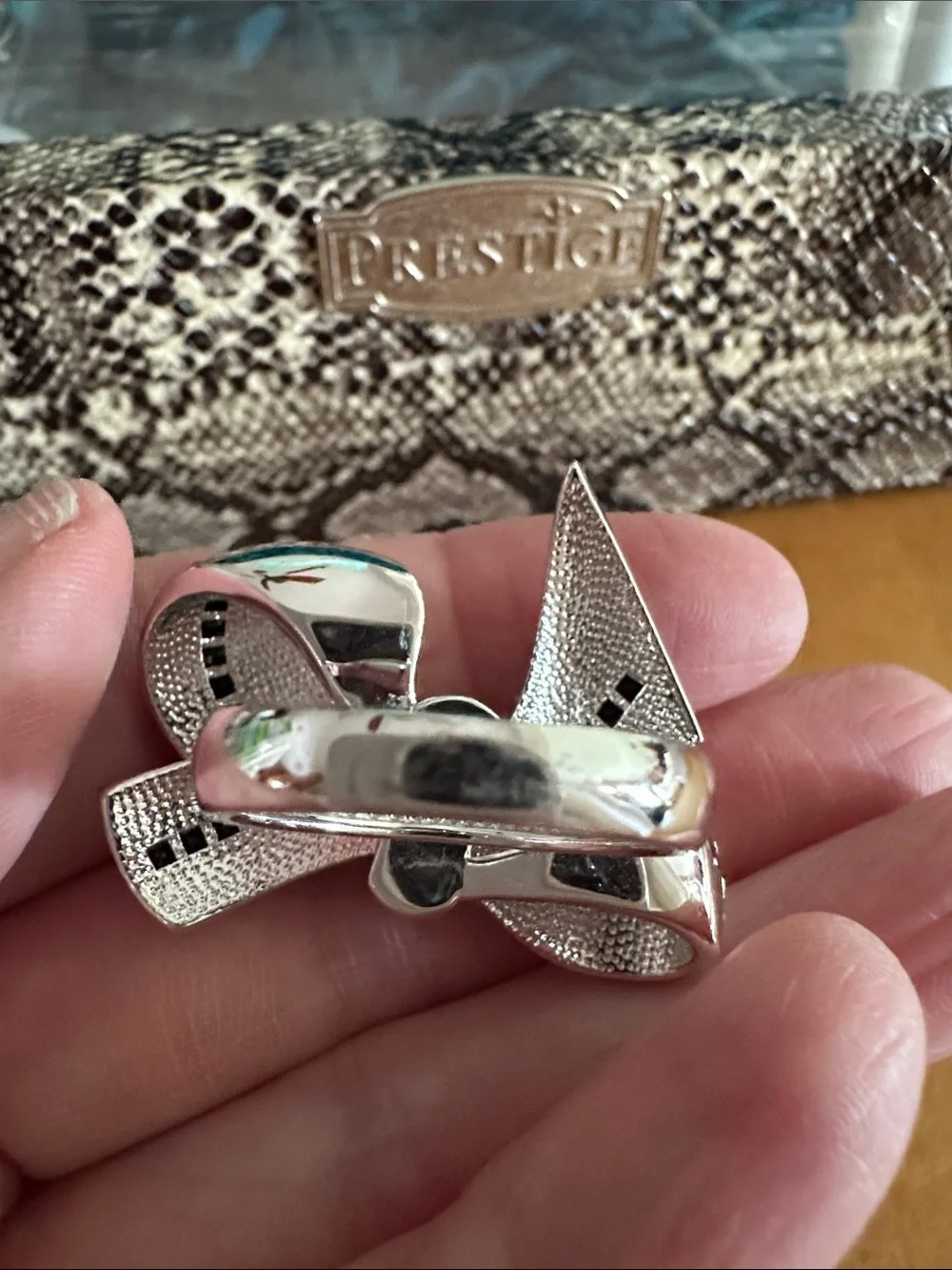 Joan Boyce Silver-Tone Crystal Bow Statement Ring Size 9